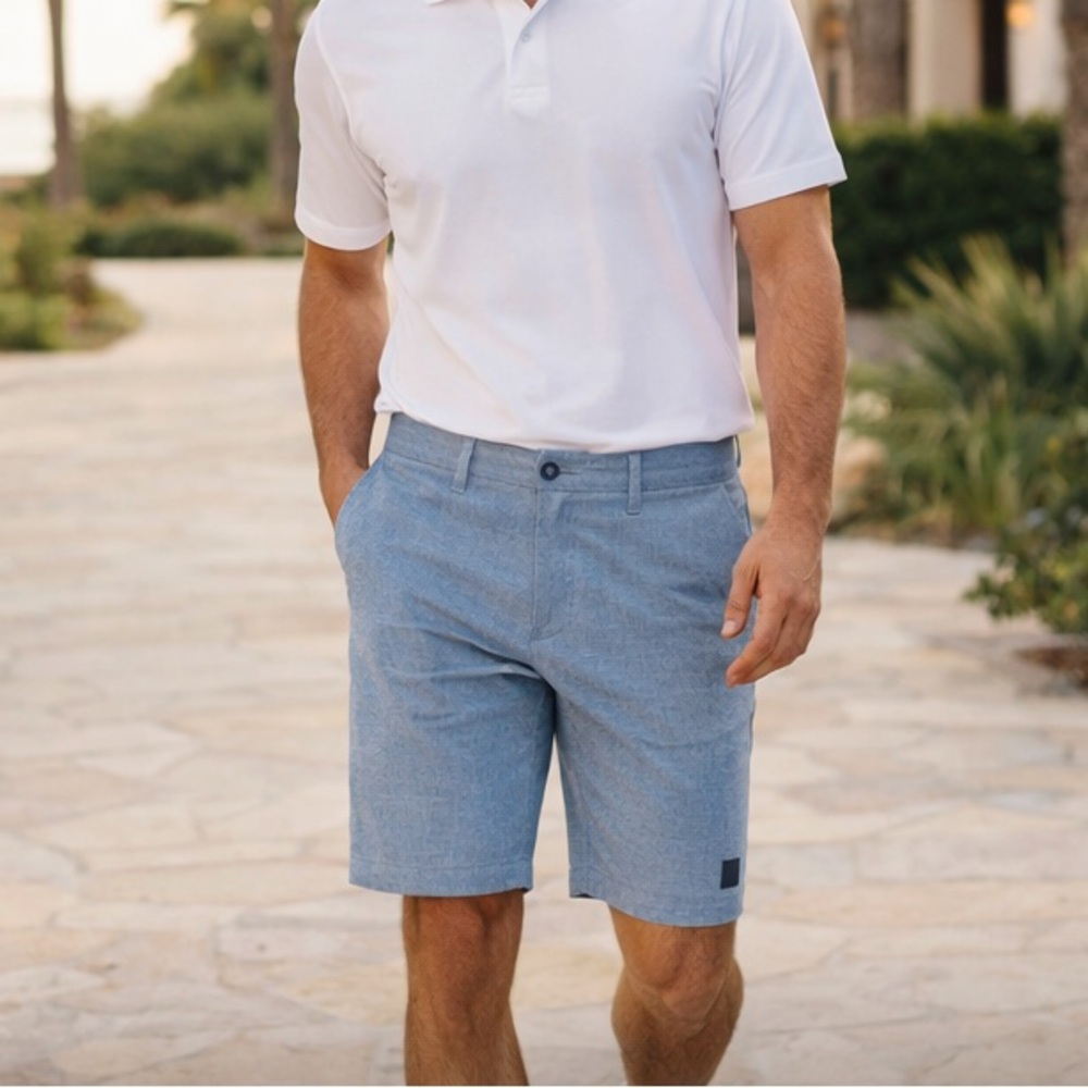 VTG 1946 Men’s Blue Performance Shorts Size 36 Stretch Golf Casual Flat Front